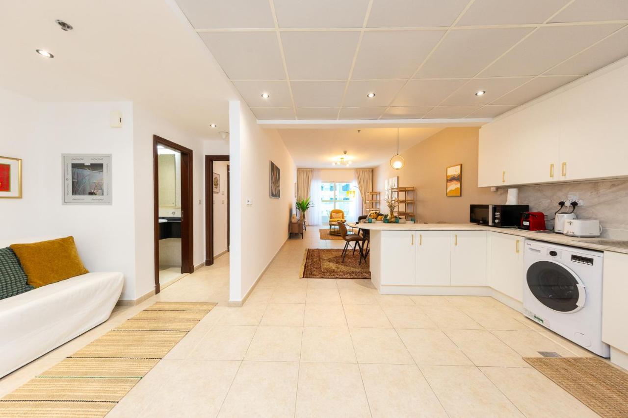 Apartment Attractive 1br With Sea View Near Barasti Club *