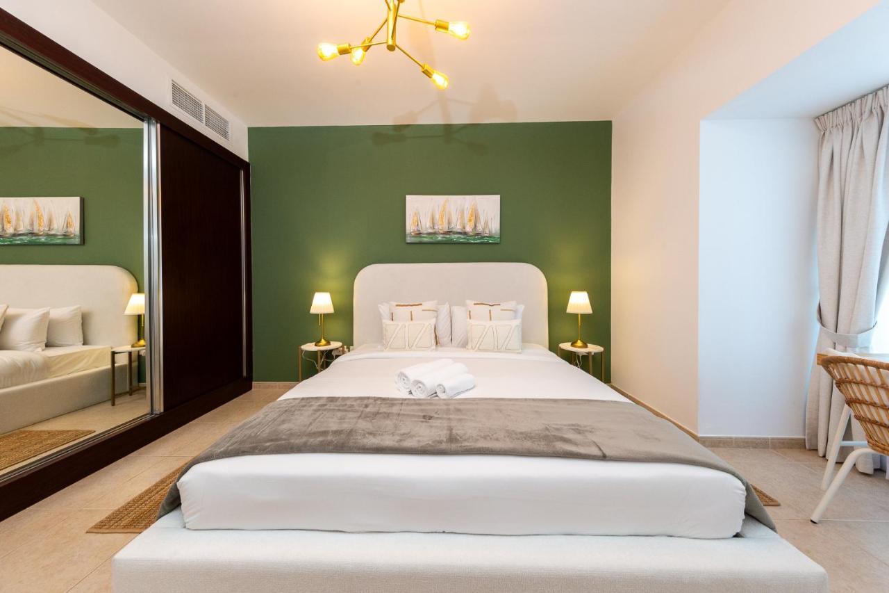 Attractive 1br With Sea View Near Barasti Club *