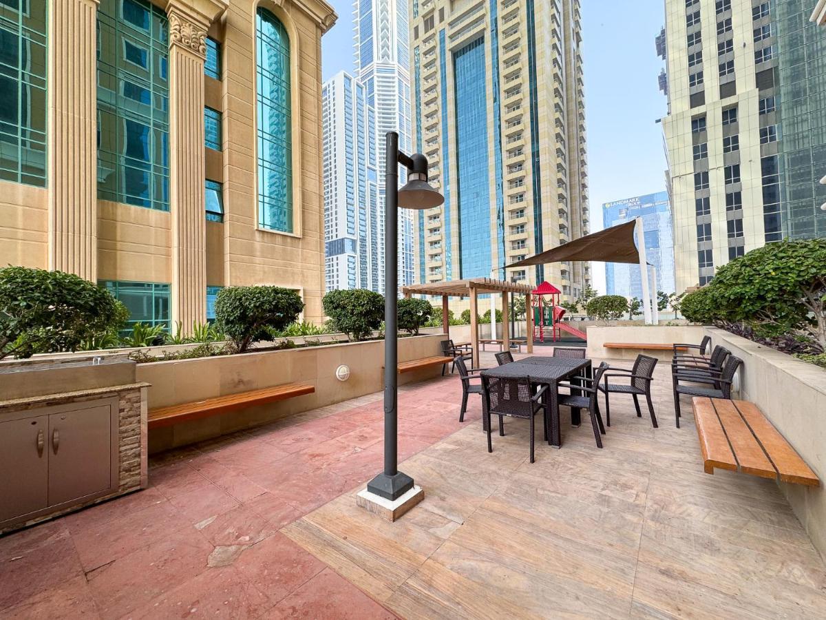 Apartment Attractive 1br With Sea View Near Barasti Club Dubai